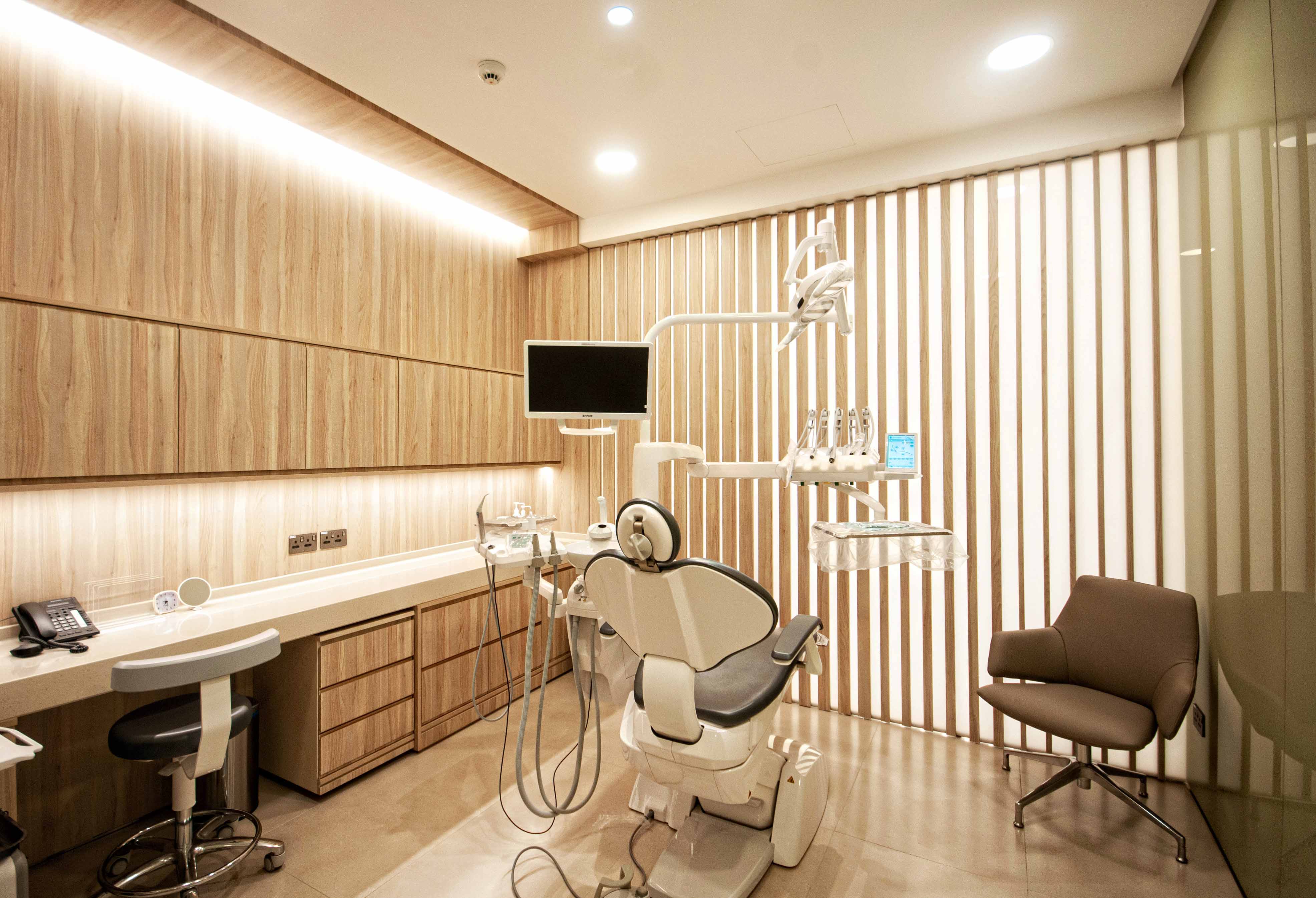AL_FOZAN_DENTAL
