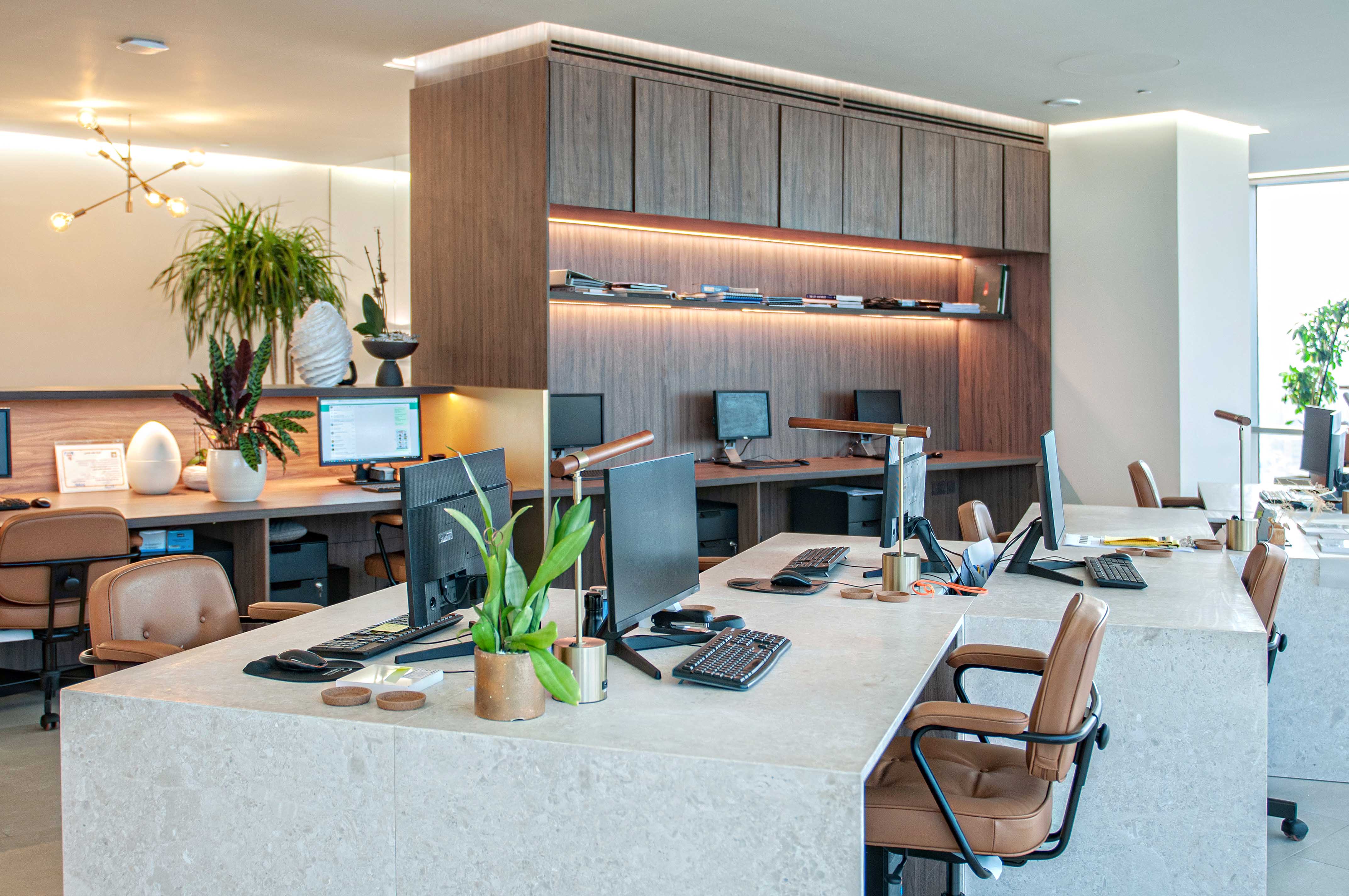 AL HUMAIDI OFFICE @ AL ANDALUS TOWER