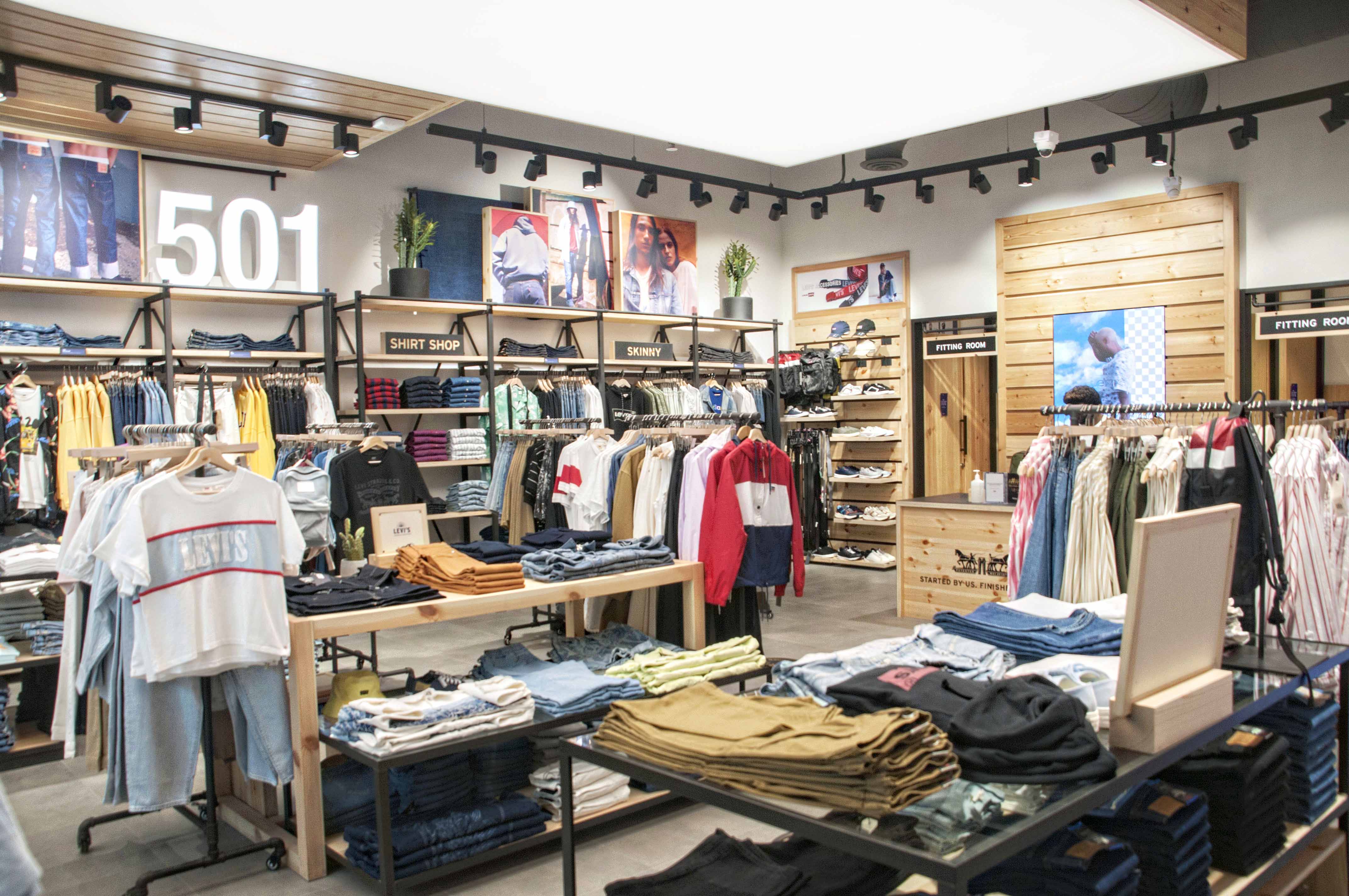 LEVI'S