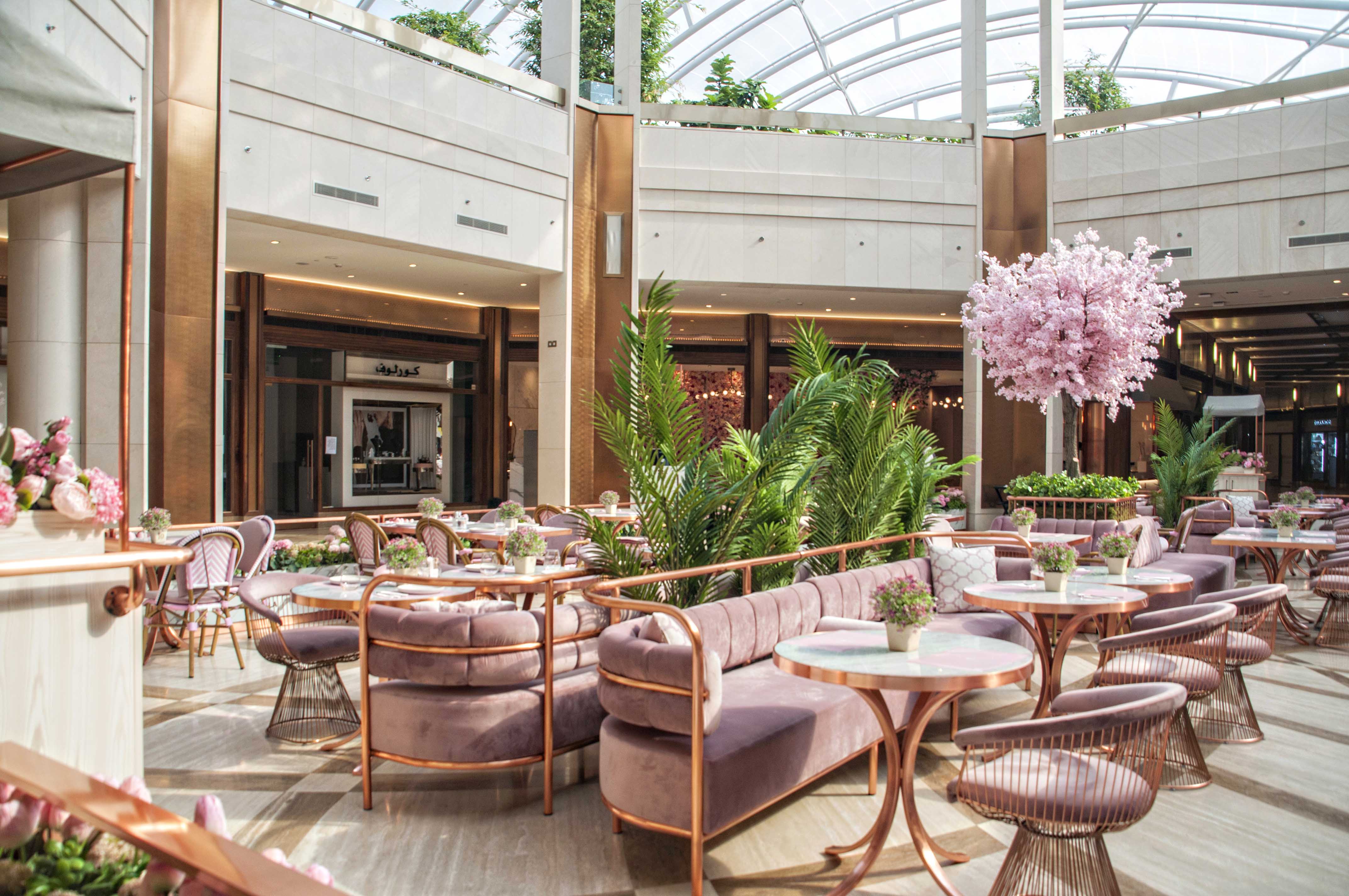 FIORE @ AVENUES